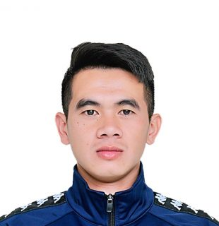 https://img.junshunda.com/img/football/player/edbb96571713fe280a99a988886cfb77.jpg